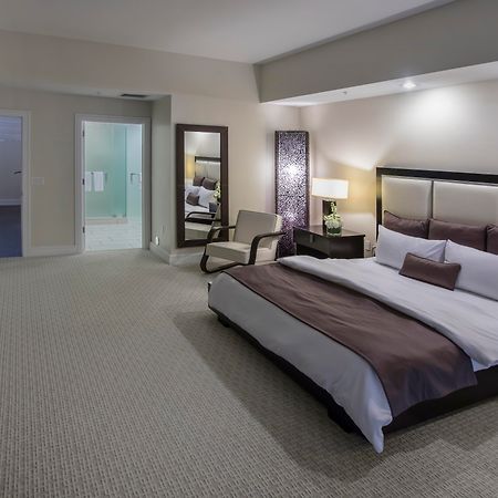 Provident Doral At The Blue Hotel Exterior photo