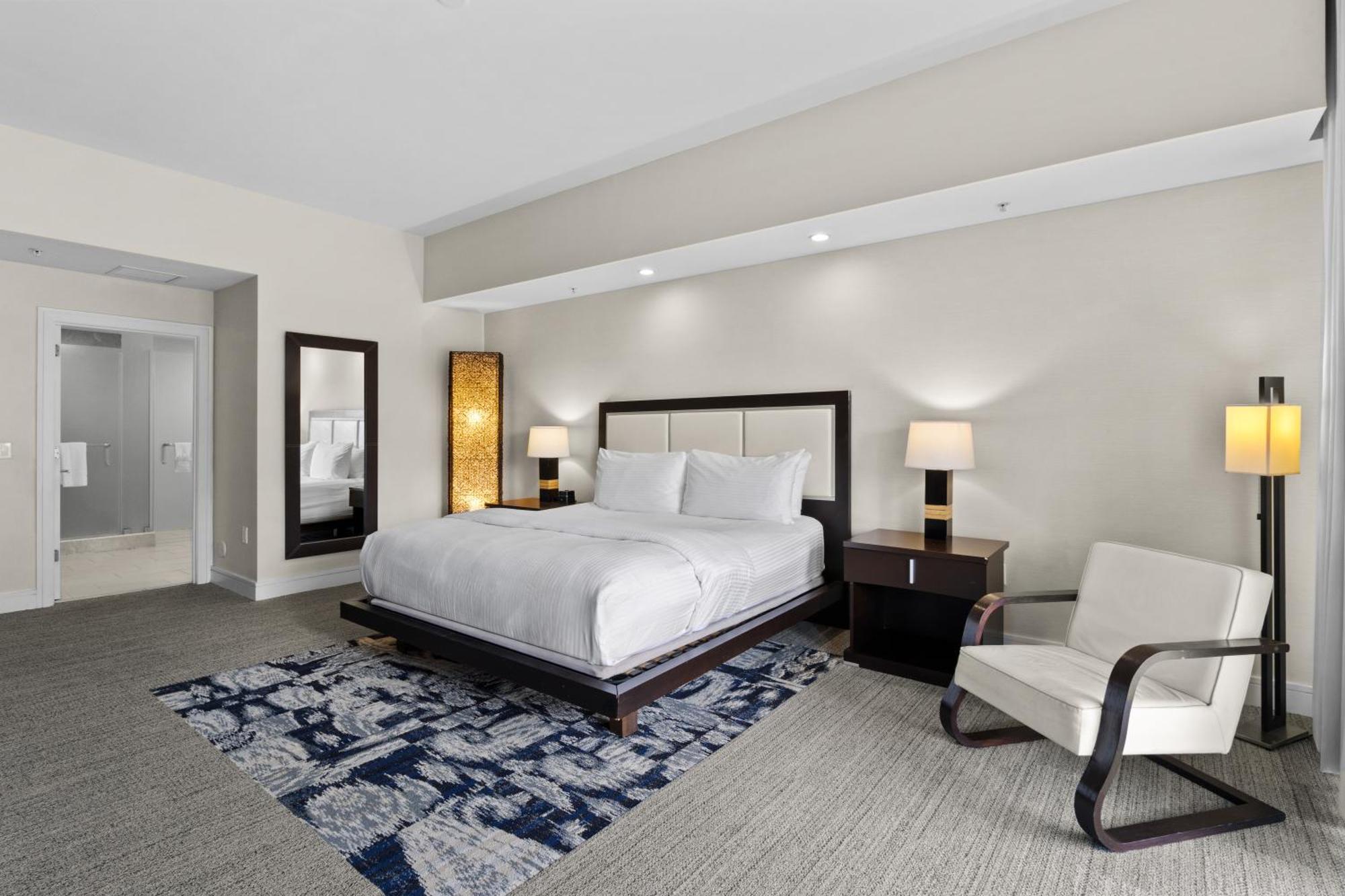 Provident Doral At The Blue Hotel Exterior photo