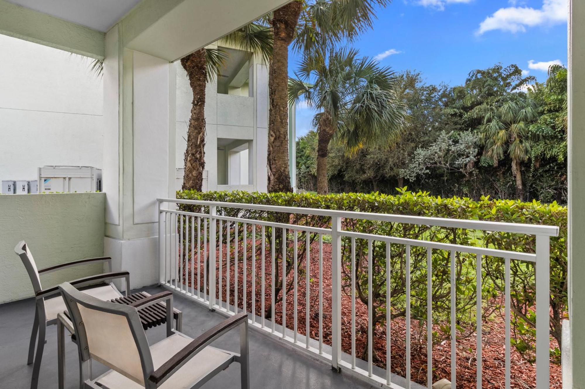 Provident Doral At The Blue Hotel Exterior photo