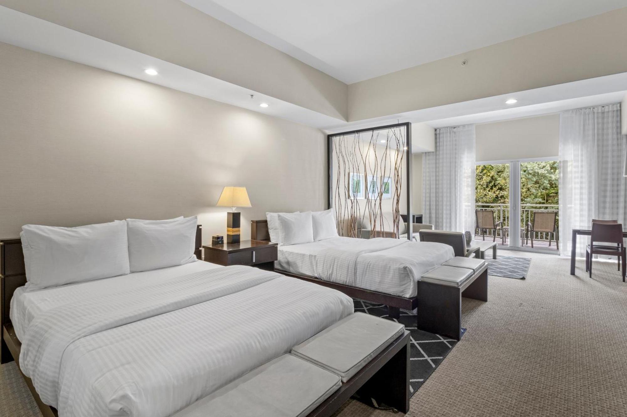 Provident Doral At The Blue Hotel Exterior photo