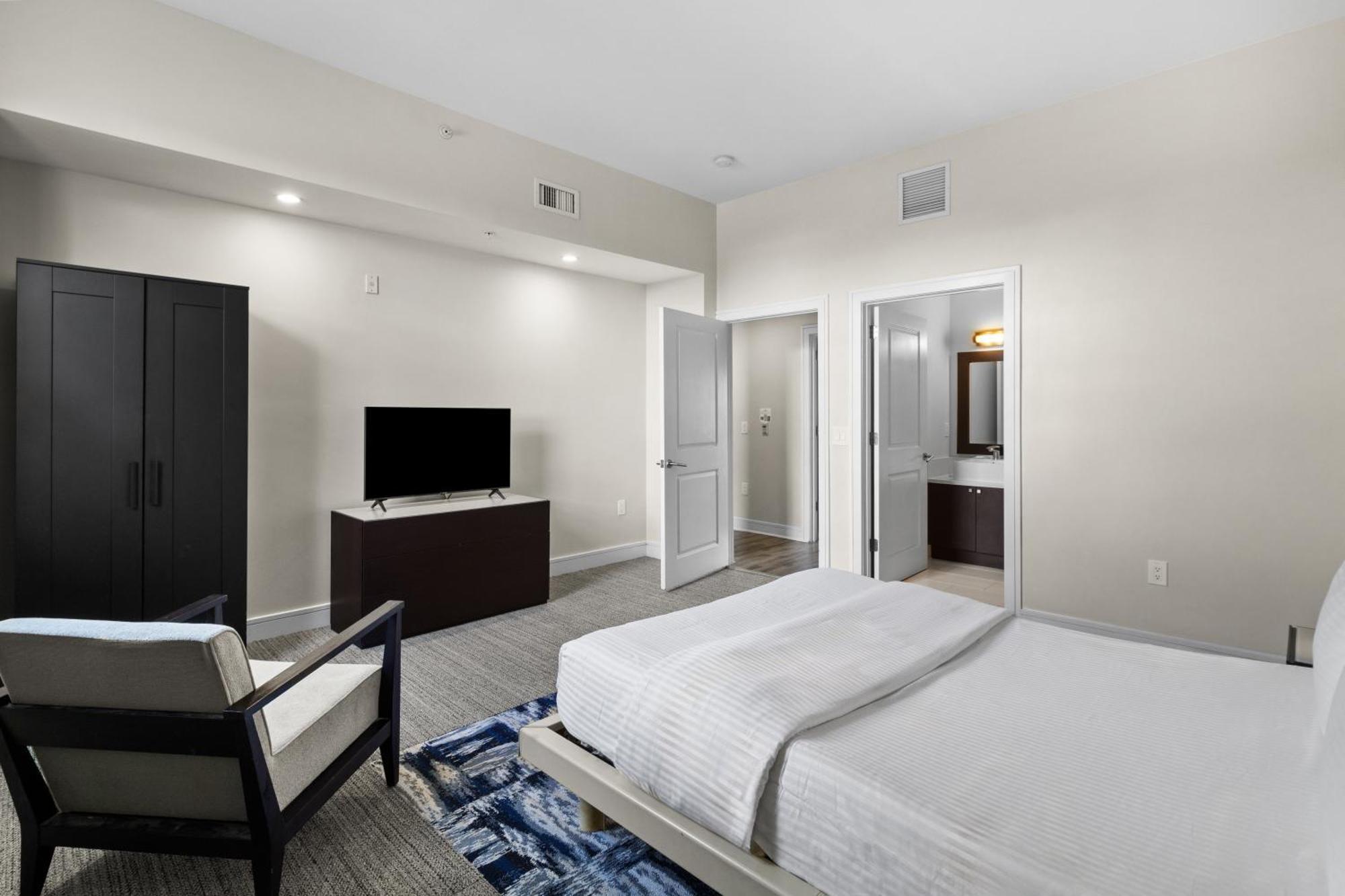 Provident Doral At The Blue Hotel Exterior photo