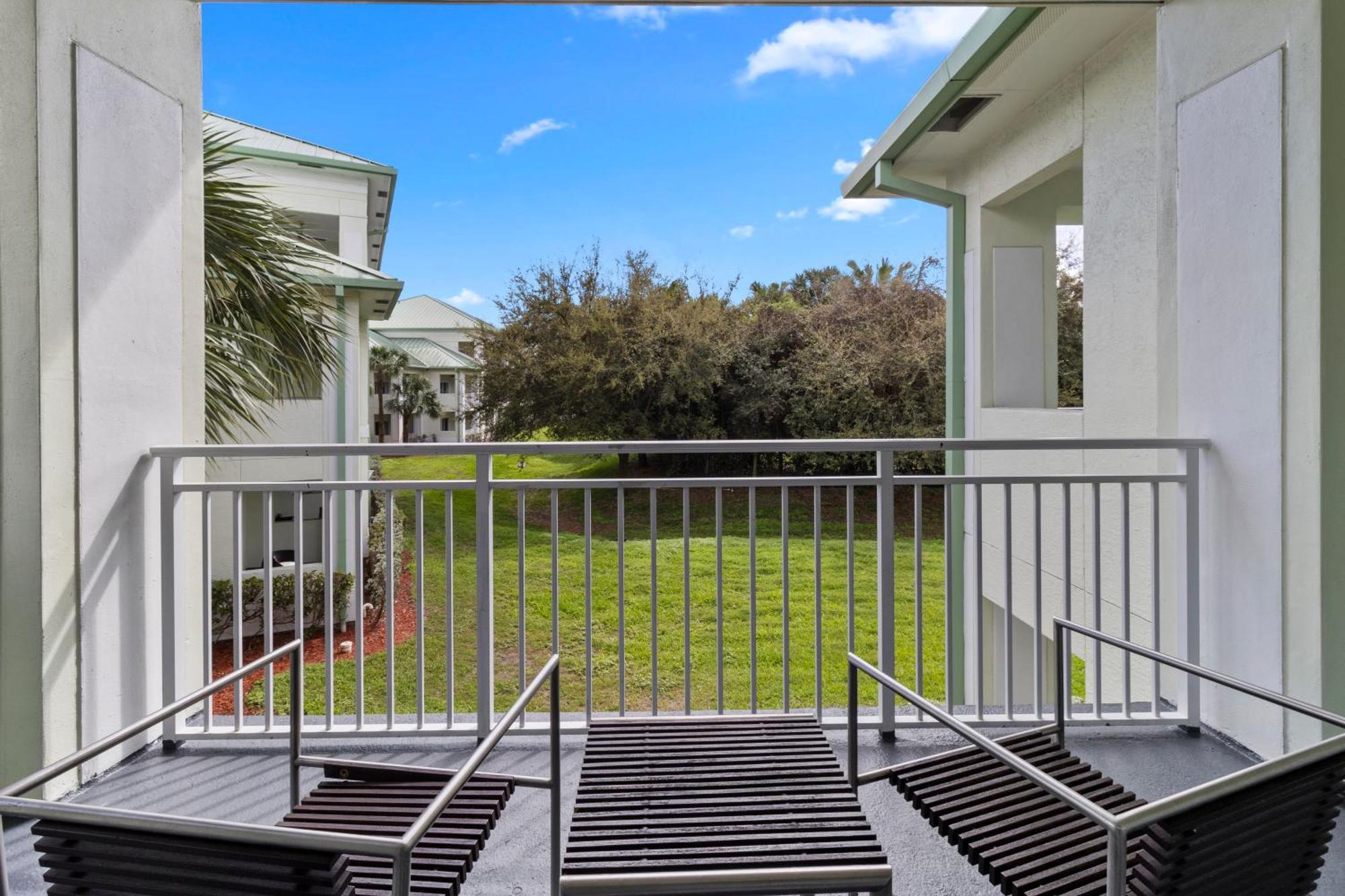 Provident Doral At The Blue Hotel Exterior photo