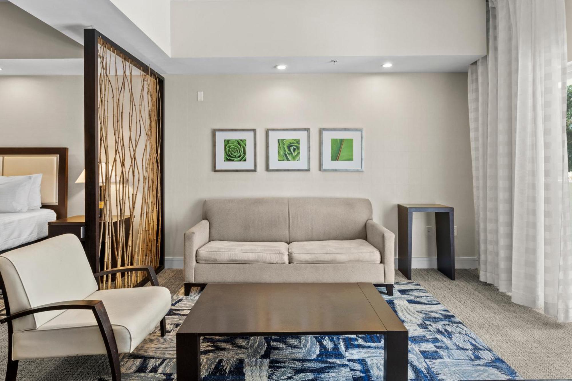 Provident Doral At The Blue Hotel Exterior photo